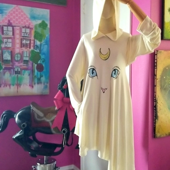 Wildfox Sailor Moon Artemis Sweater Dress Top - Picture 1 of 6